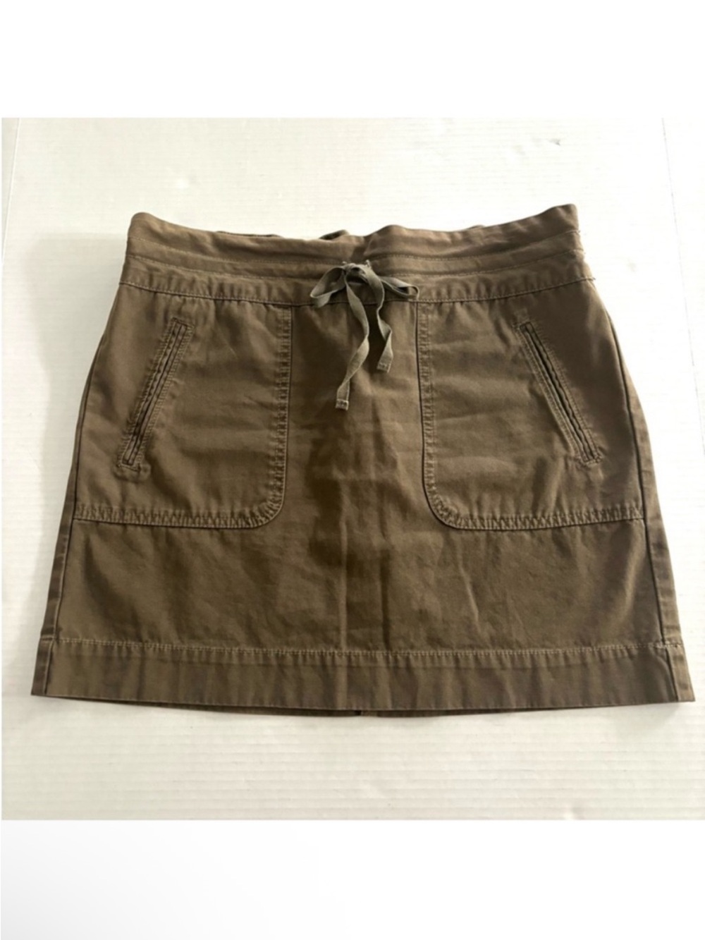J. Crew Mini Skirt Y2K Cotton Twill Military Green Pockets Utility Womens Size 4
